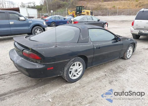 1995 Chevrolet Camaro из США, поврежденный, VIN 2G1FP22S5S2142757